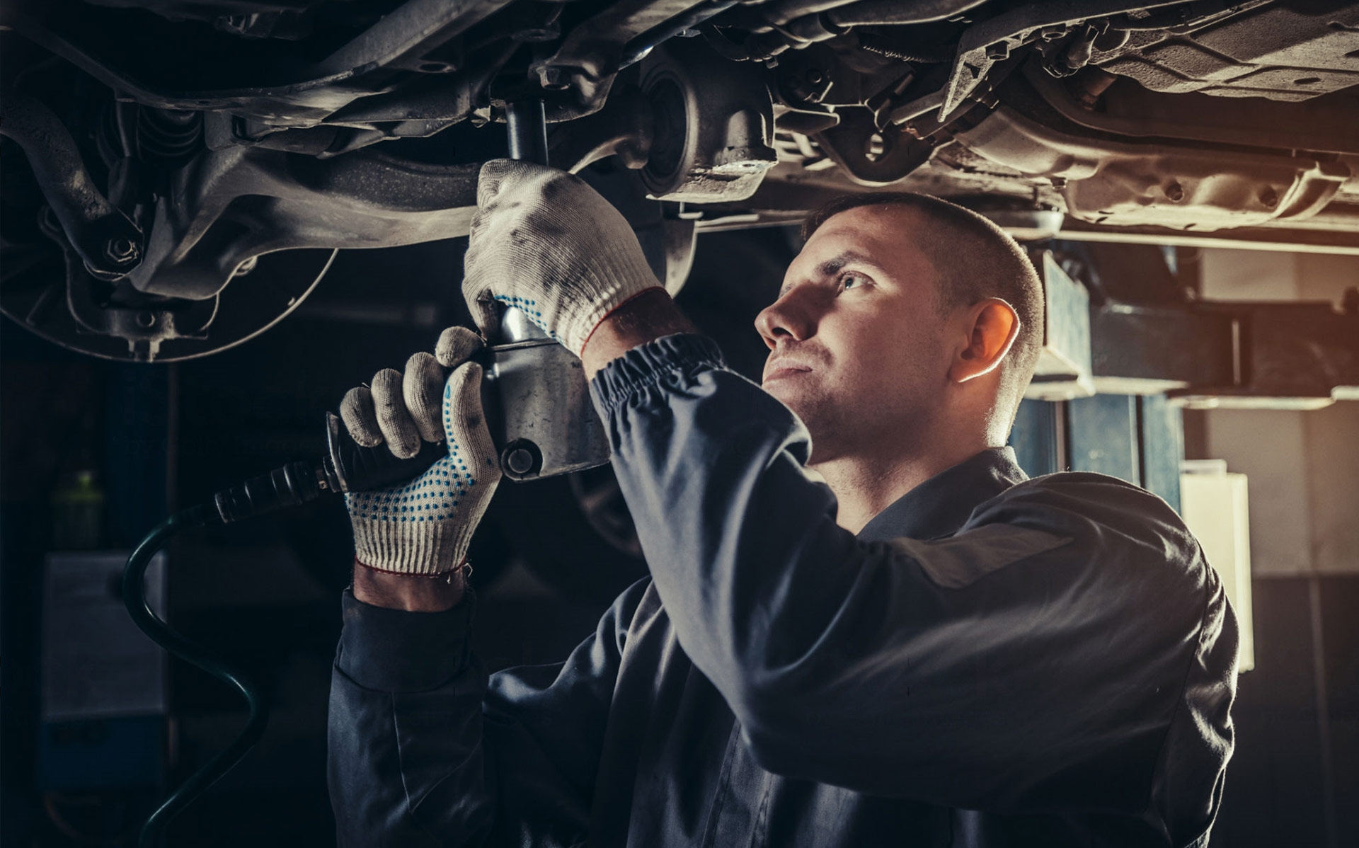 Göd, Dunakeszi, Fót, Vác, Sződliget, Budapest, Autószerviz, Chiptuning, Autófelszerelés, Autóüveg, Autóklíma töltés és javítás, Diagnosztika, Futómű beállítás, Téli és nyári gumi, Olajcsere, Műszaki vizsga, Vezérműszíj, Vezérműlánc, Részecskeszűrő, DPF tisztítás